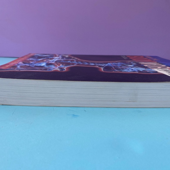 How the Body Works: A Comprehensive Illustrated Encyclopedia of Anatomy - Picture 2 of 4